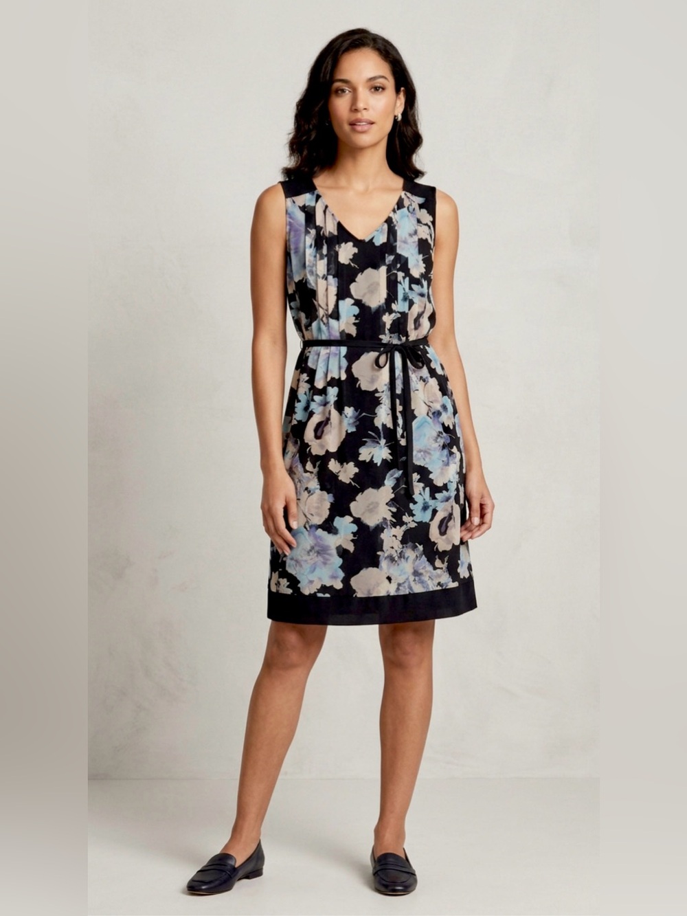 Simply Vera Vera Wang Black Floral V-Neck Tie-Waist Dress size XL